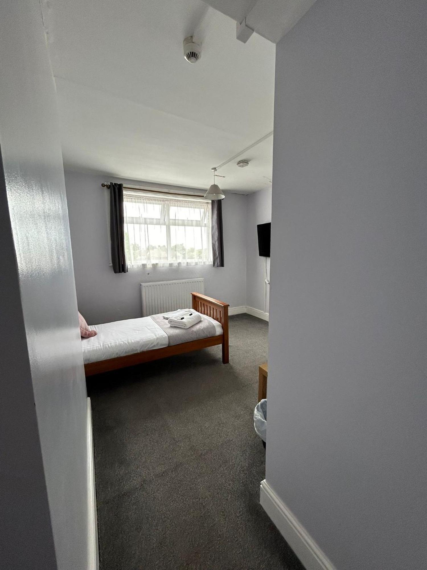 The Wheatley Hotel 唐克斯特 外观 照片