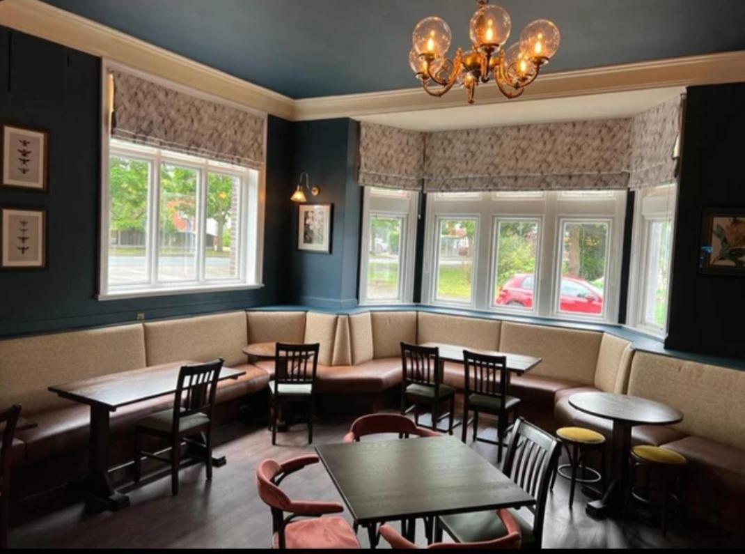 The Wheatley Hotel 唐克斯特 外观 照片